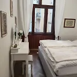 Get Flat Trojanova
