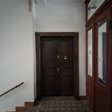 Get Flat Trojanova Lejlighed *