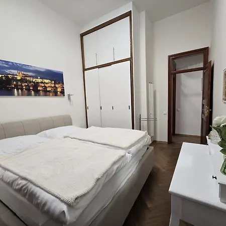 Get Flat Trojanova Apartment Prague