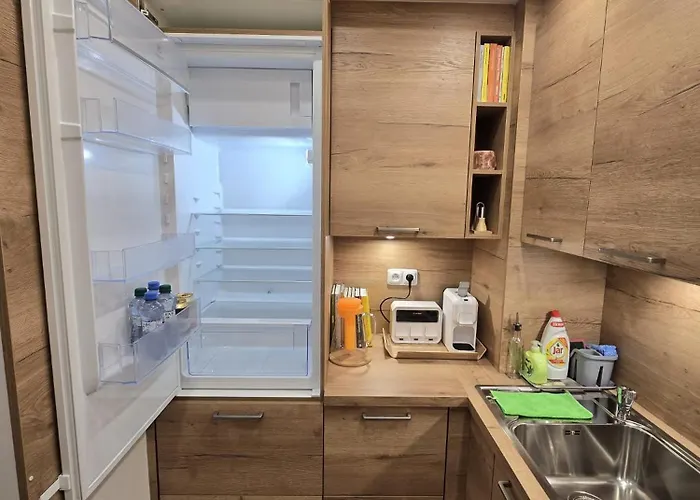 Get Flat Trojanova Apartment Prague